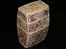 �O�d�˂̔��[�P