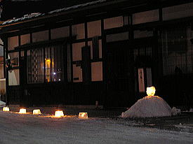 �X�ܑO�̃A�C�X�L�����h��